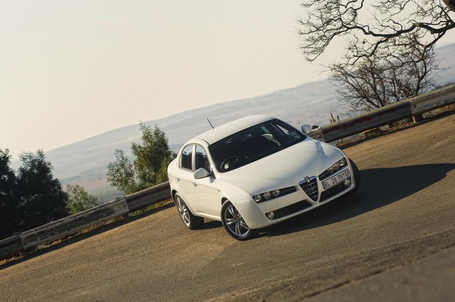  Alfa Romeo 159 (939A) 2008 года  (ZA) (фото 5 из 23)